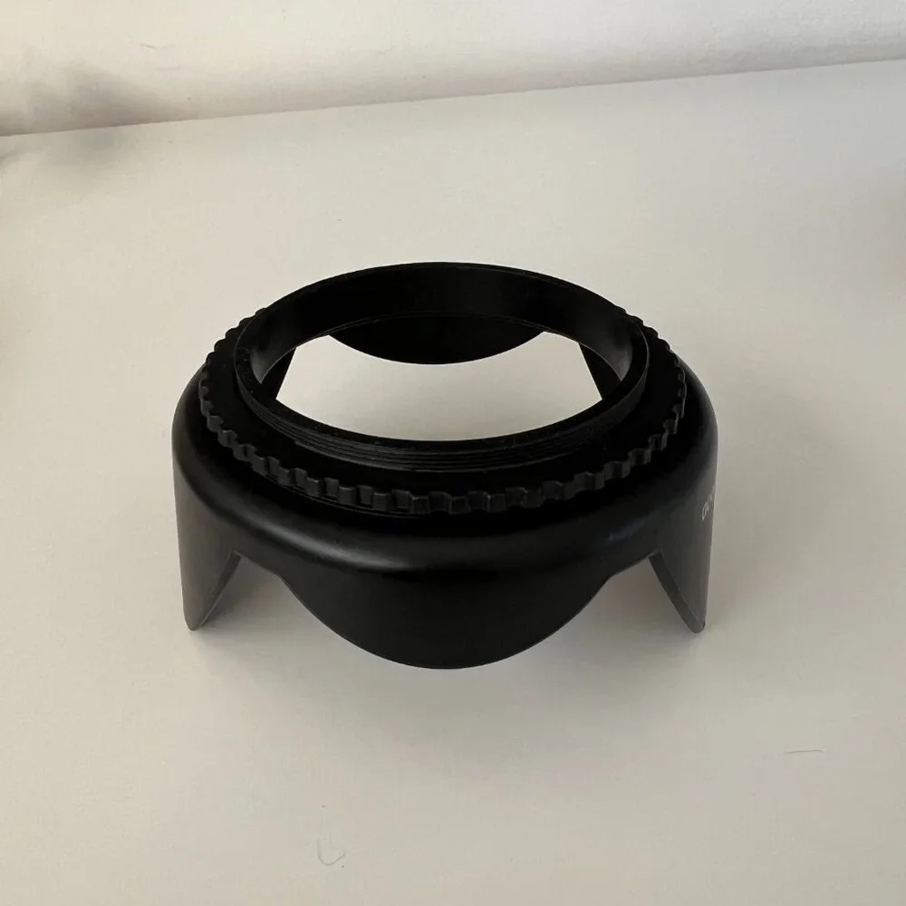 Bower Screw On Tulip Lens Hood 67mm Pro Series